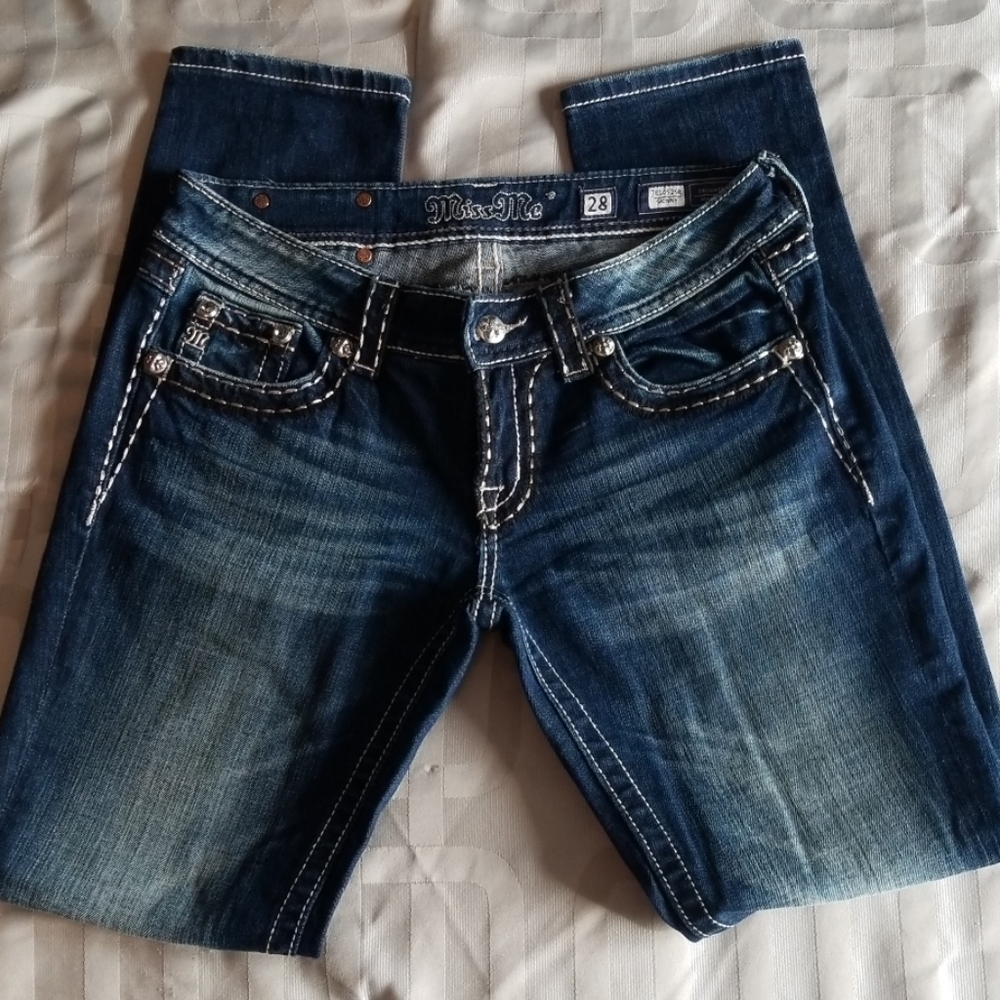 Miss Me Jewelled Jeans. Size 28x31